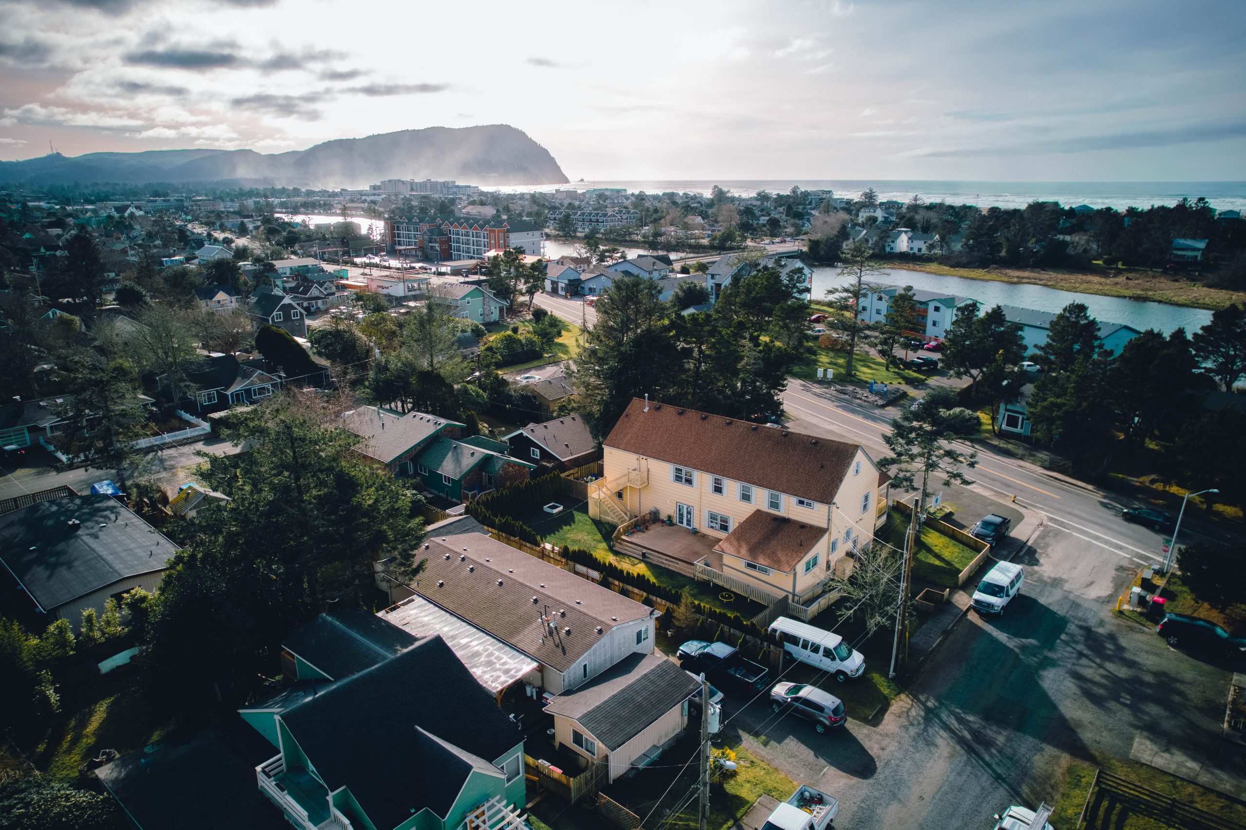 Coastal women-only treatment residence in Oregon